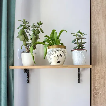 Апартаменти Henna 2 *